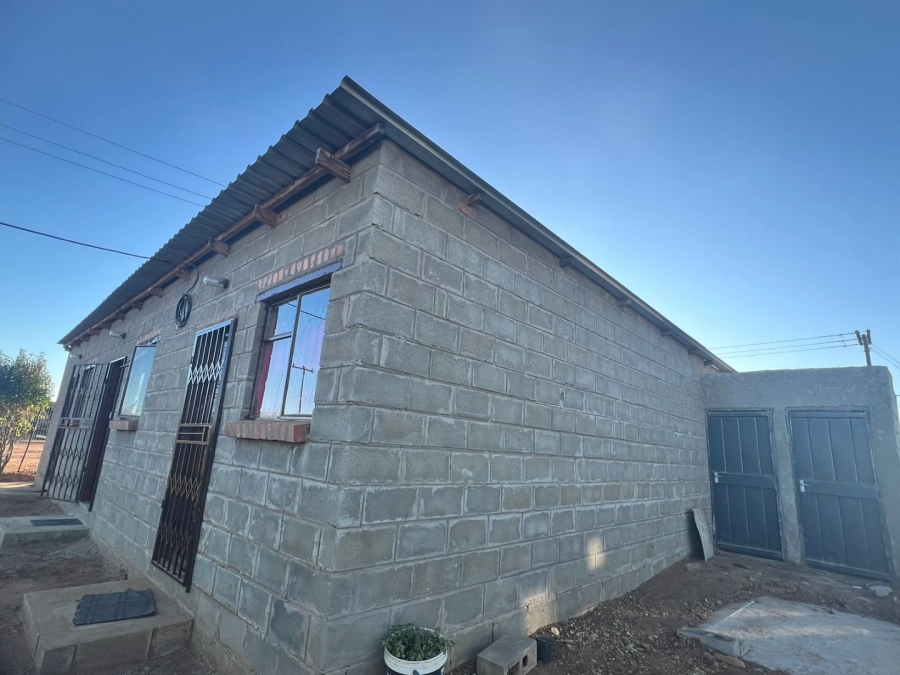  Bedroom Property for Sale in Caleb Motsoabi Free State